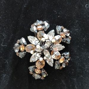 Schreiner jewelry